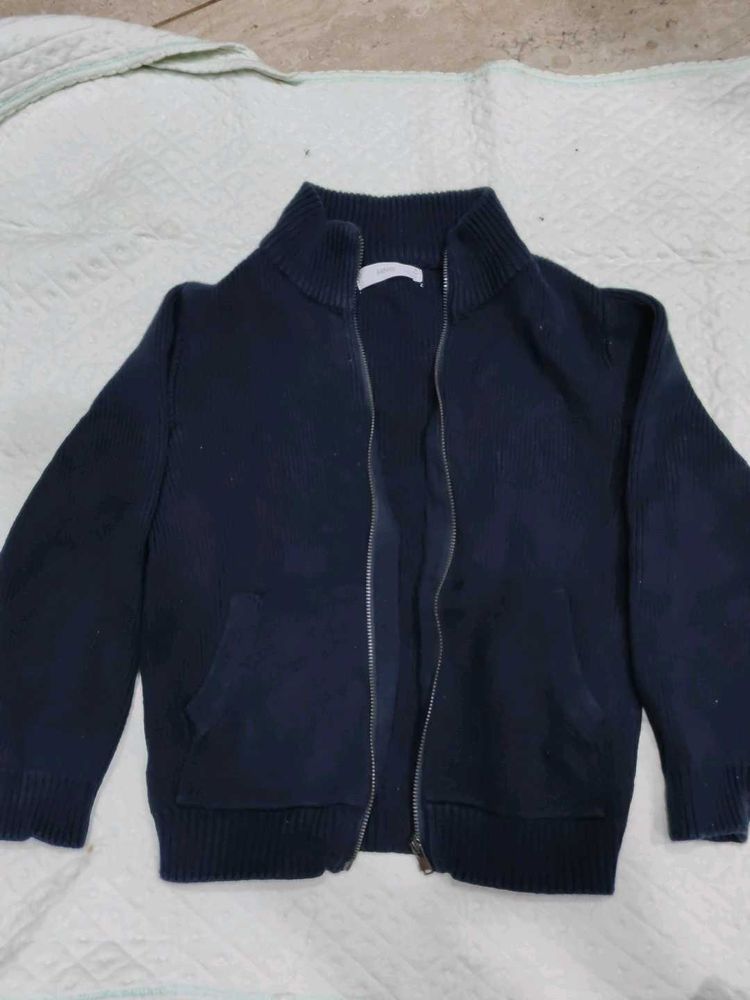 Less Used Sweat Shirt In Mango Brand