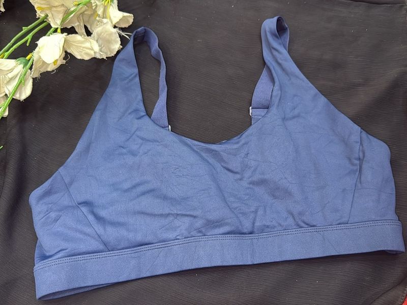 new sports bra Xl t