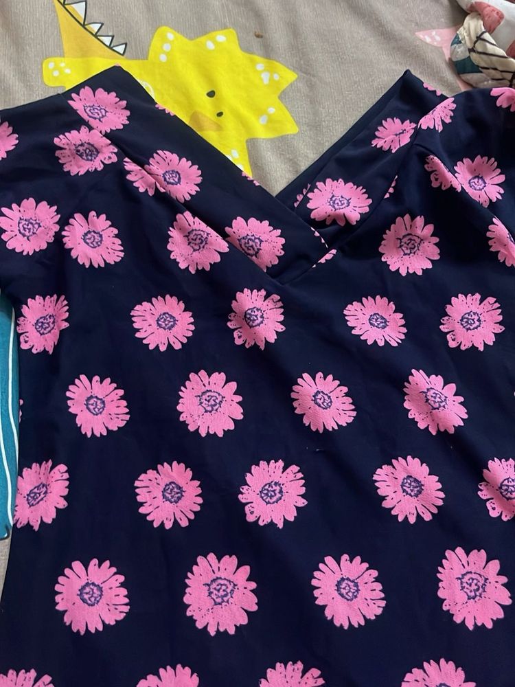 Floral Print V-Neck Top