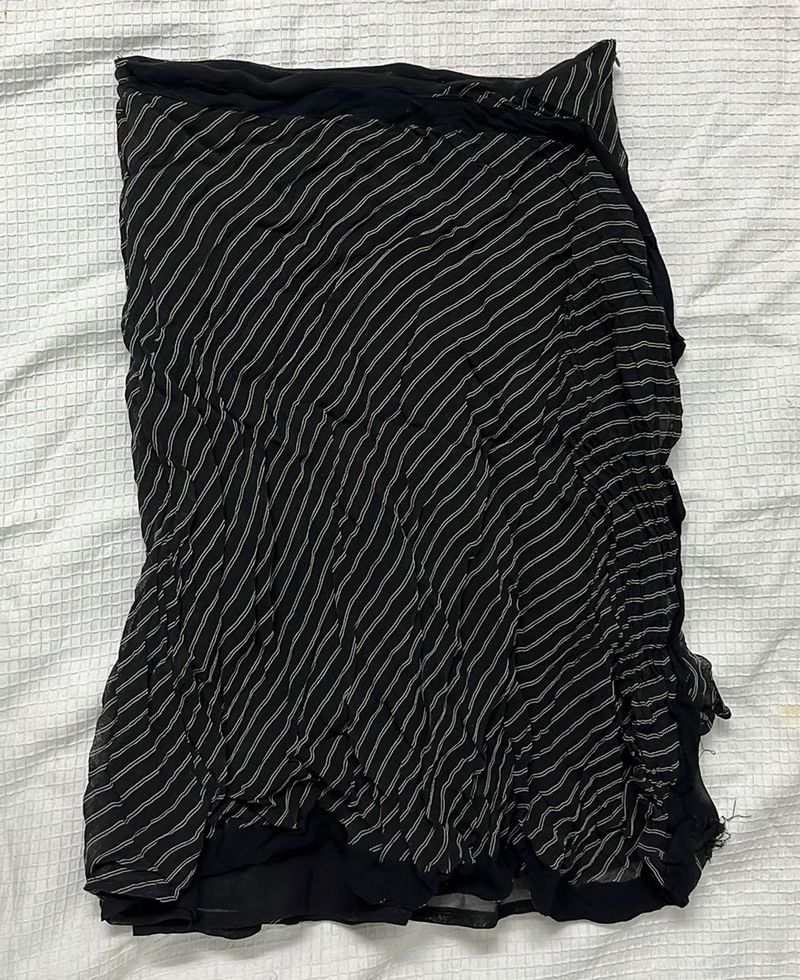 Black Stripes Skirt