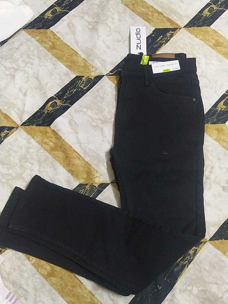 Zudio Straight Fit Jeans Brand New With Tag