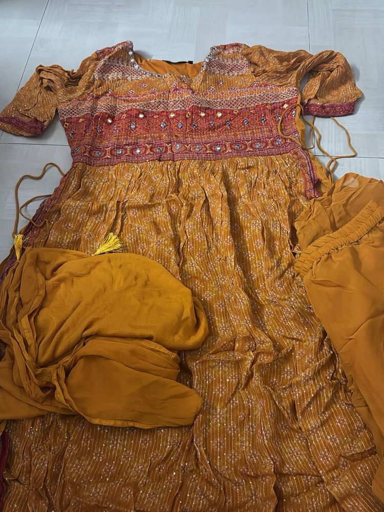 Elegant Ethnic Kurta Set