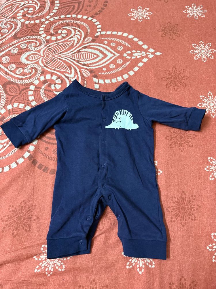Multiple Items for New Born to 1.5/2 months baby