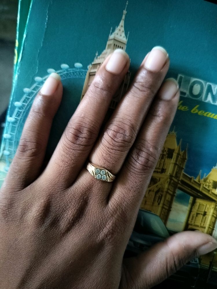 Panchaloham White Stone Finger Ring