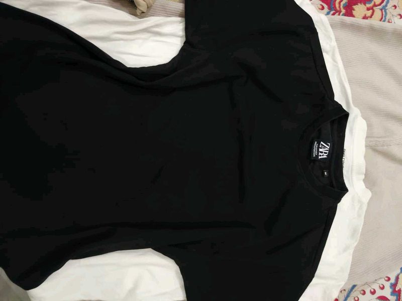 Black Tshirt
