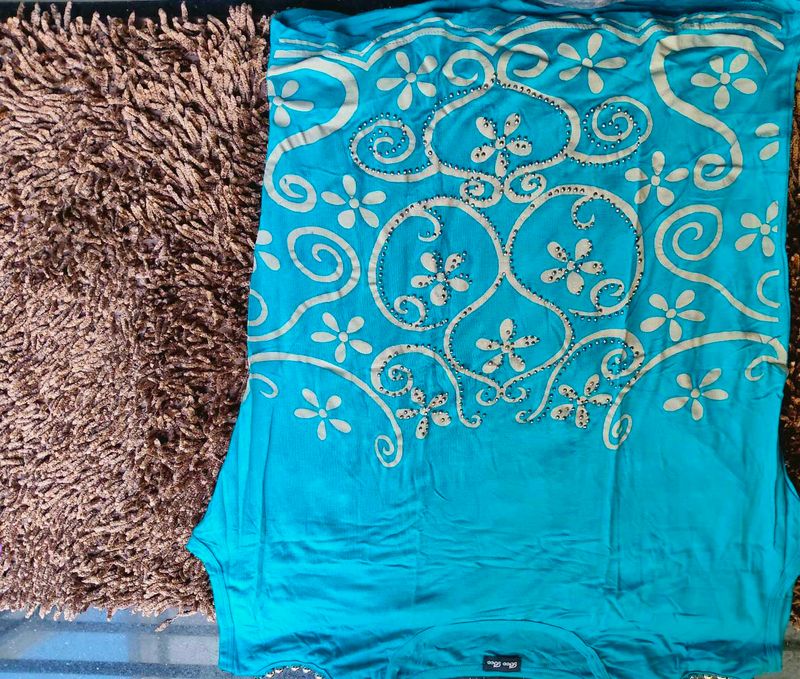 Seq Green Color Top