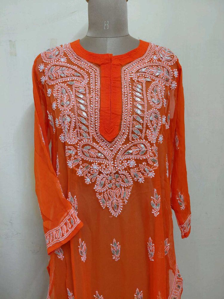 CHIKANKARI KURTI