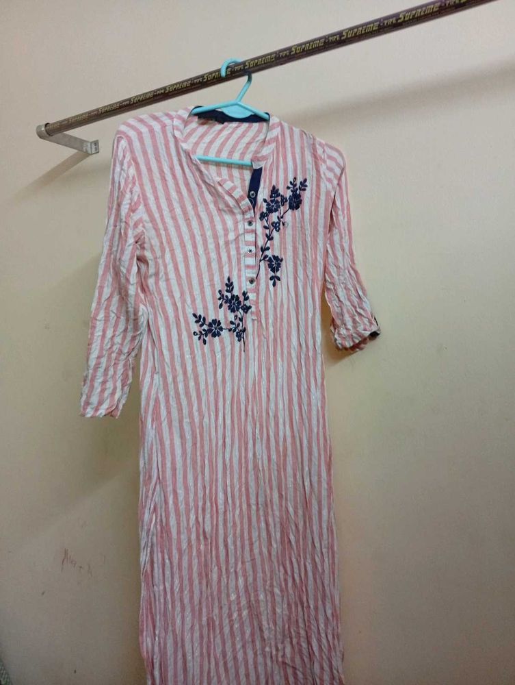 Striped Embroidered Kurta
