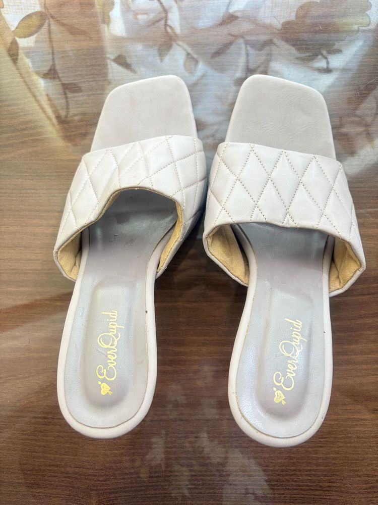 Elegant EverQupid Heeled Slides