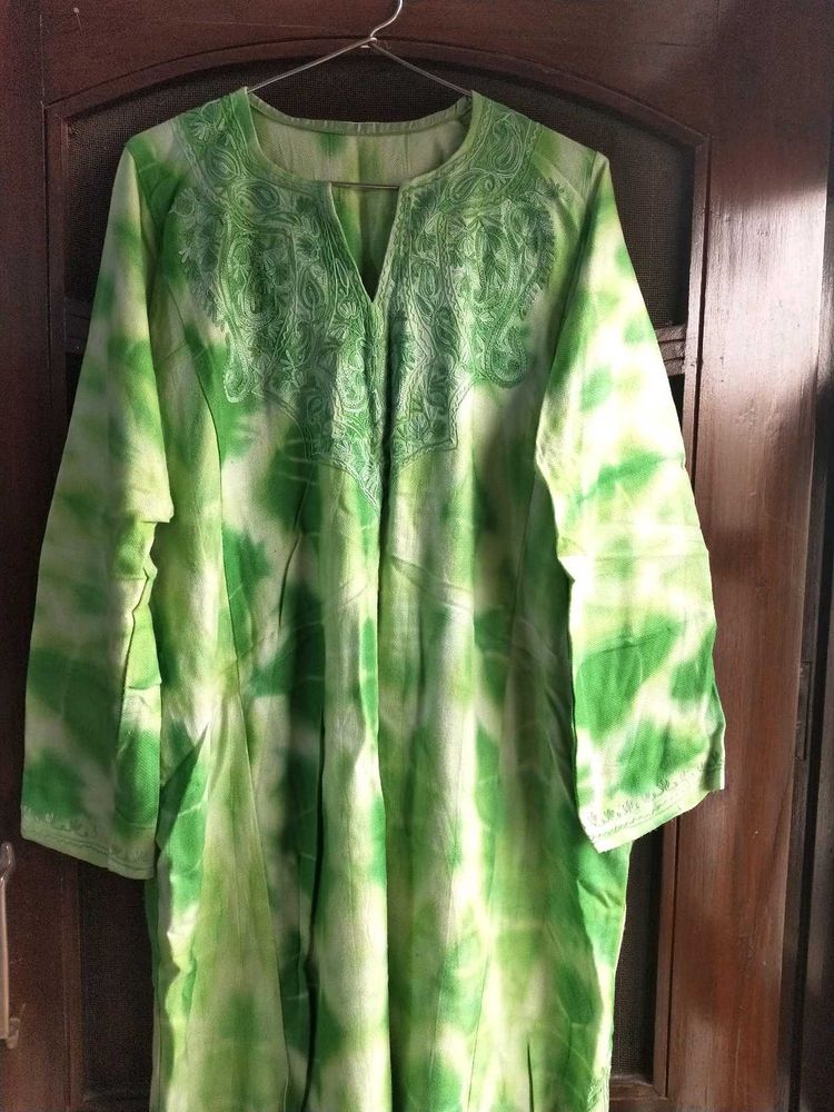 Green Embroidered Pheran