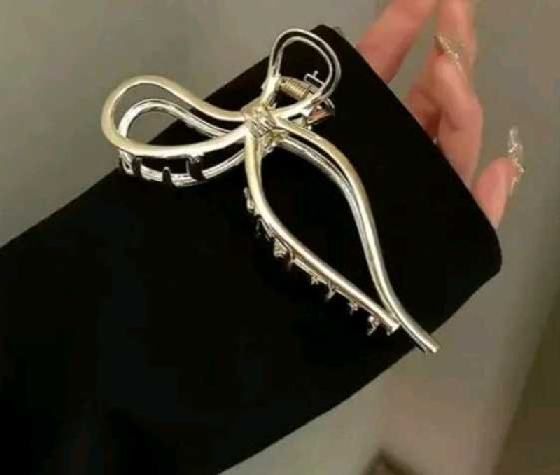 Silver Bow Hair Claw Clip