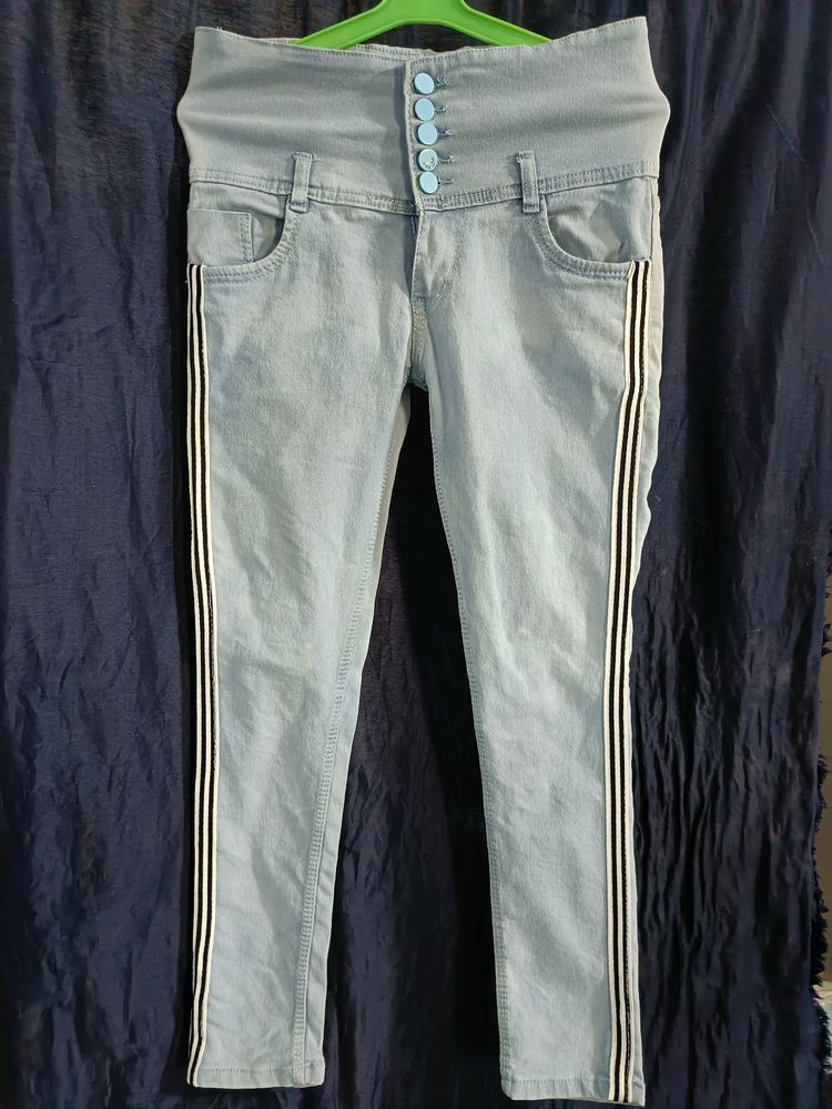 🎉Jeans On Sale Grab At 100 Rupees