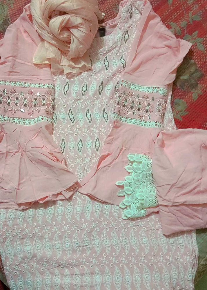 Pakistani Kurti Set For Women