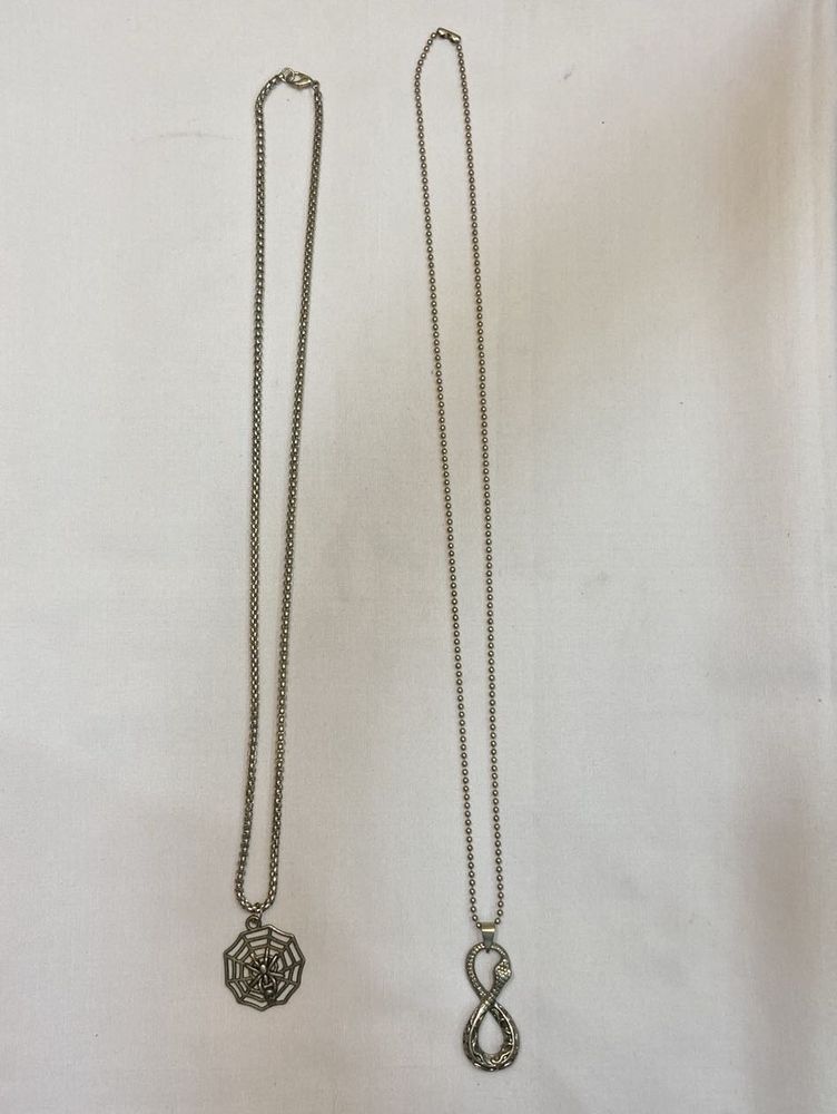 pendant with chain