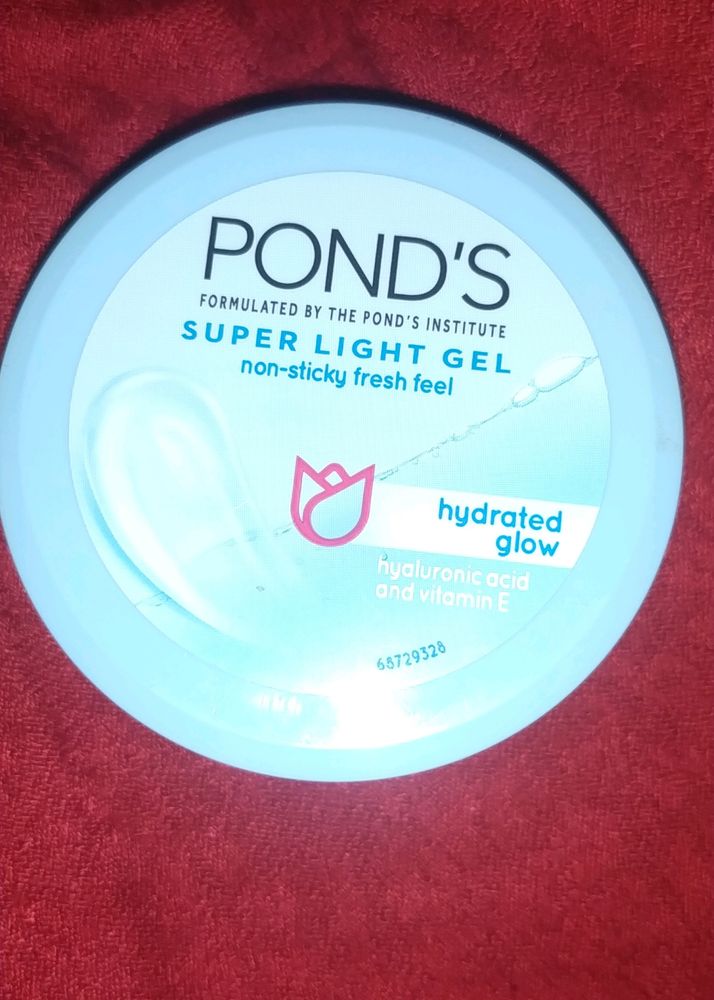 Ponds Super Light Gel