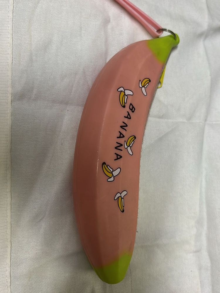 Banana Pouch