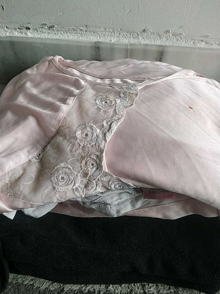 5 Clothes For Donation Women