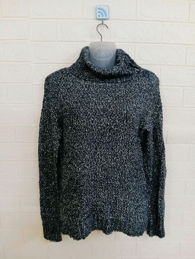 Tommy Hilfiger Sweater New With Tag