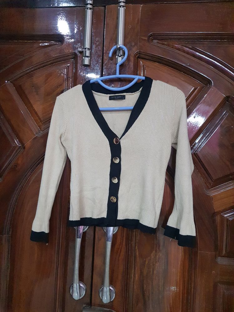 Cute Korean Style Cardigan/Top