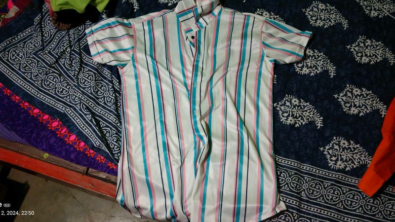 L Size Half Shirt