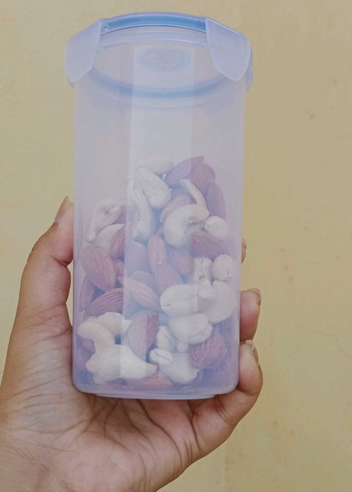 Airtight Container 🫙