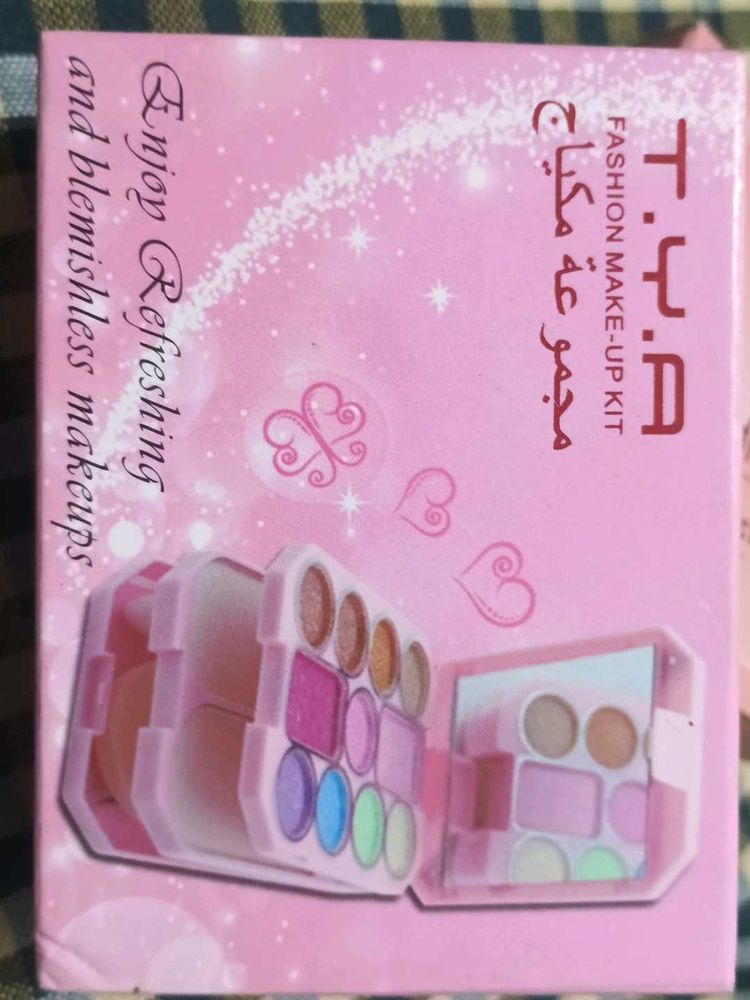 Fashion Make-Up Kit
