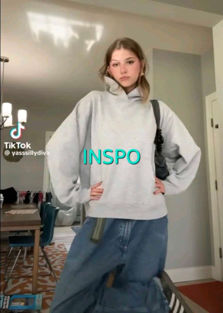 Oversized Grey Hoodie - UNISEX
