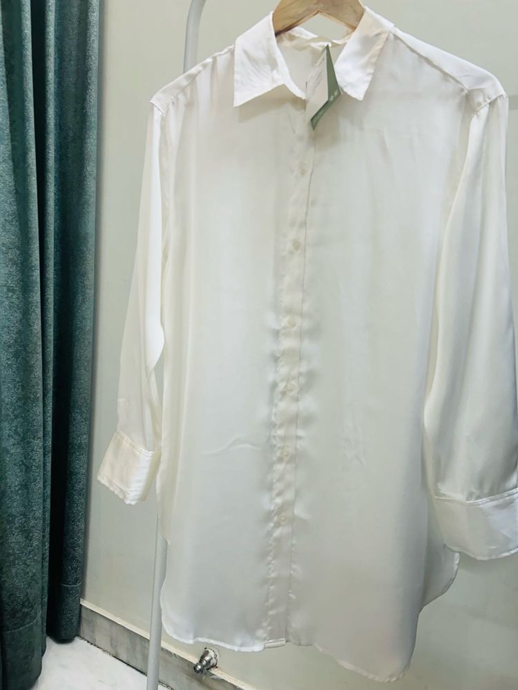 H&amp;M White Shirt