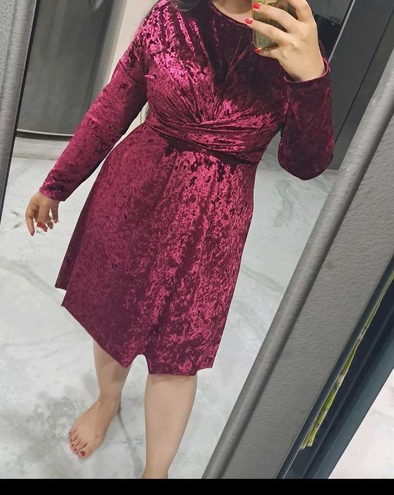 Red velvet Dress ❤️
