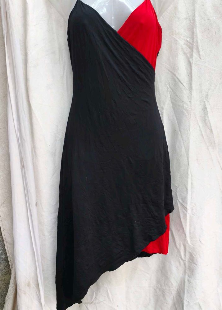 412711. Chic Two-Tone Mini Dress