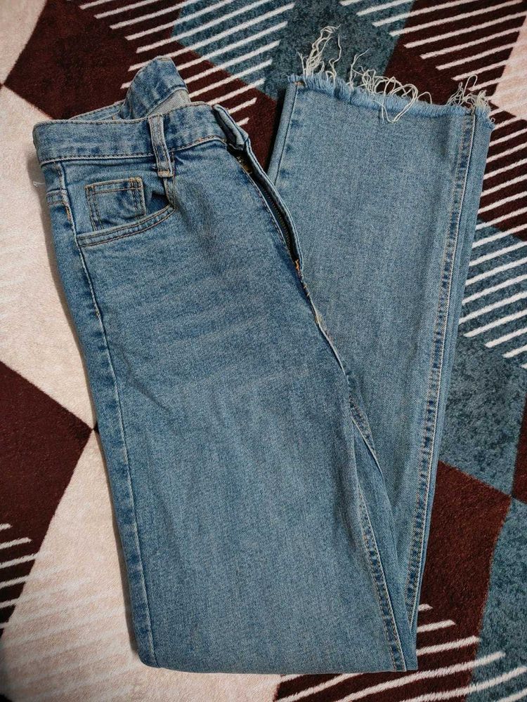 Straight Fit Denim Jeans - Hight Waist