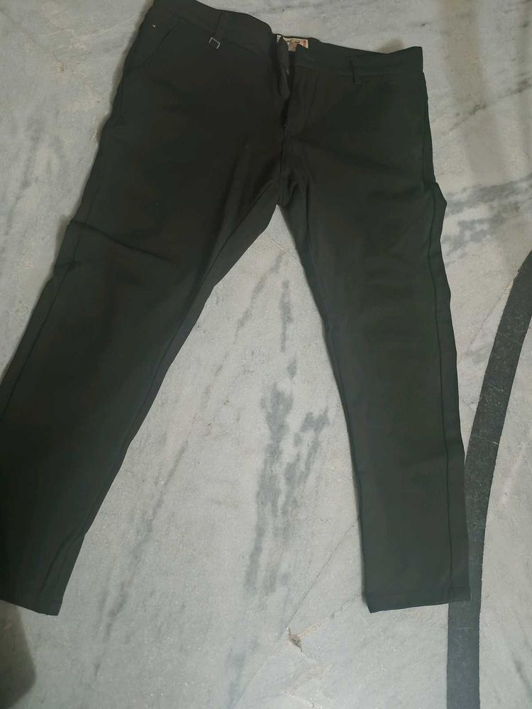Men Black Stretchable Pants Trousers
