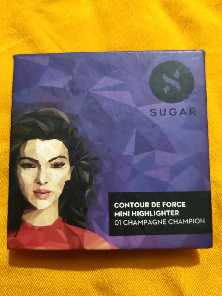 Sugar Cosmetics Mini Highlighter