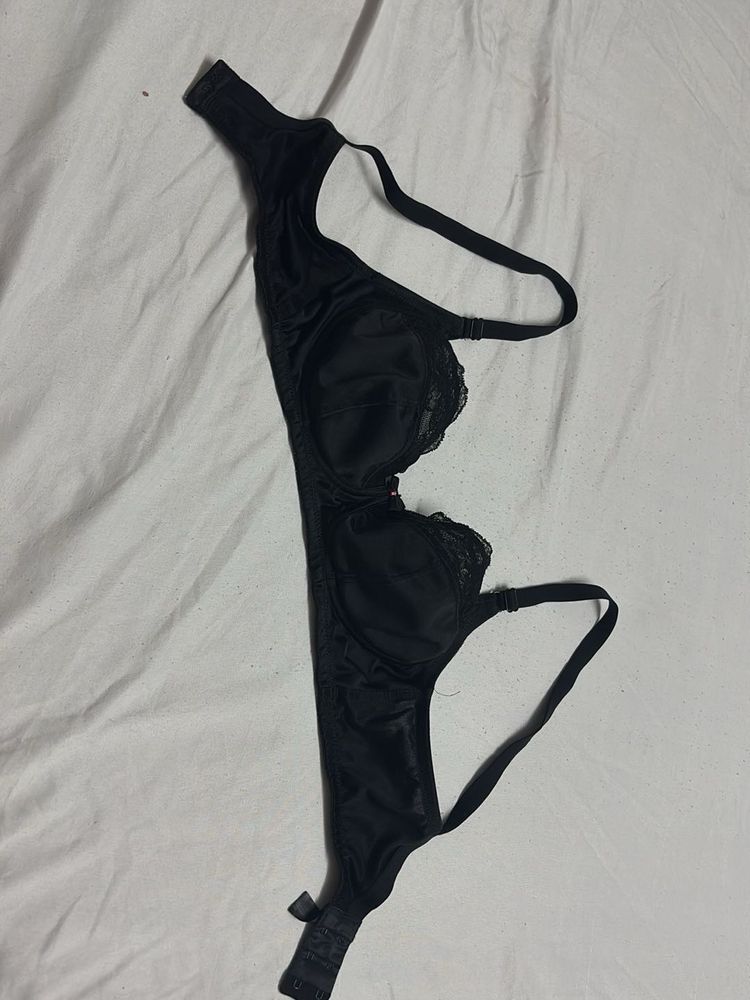 Elegant Black Bra