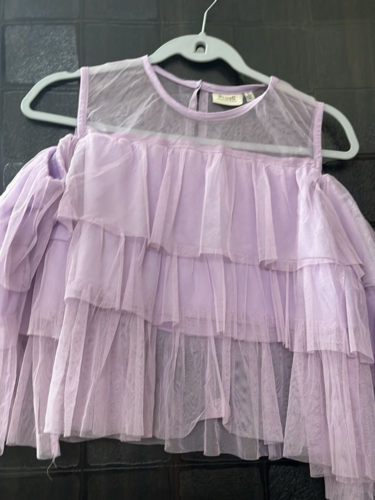 Chic Lavender Ruffled Cold-Shoulder Top