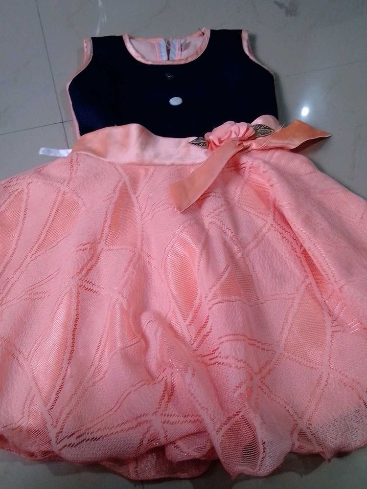 Girl&#39;s Party Pich Color Dress