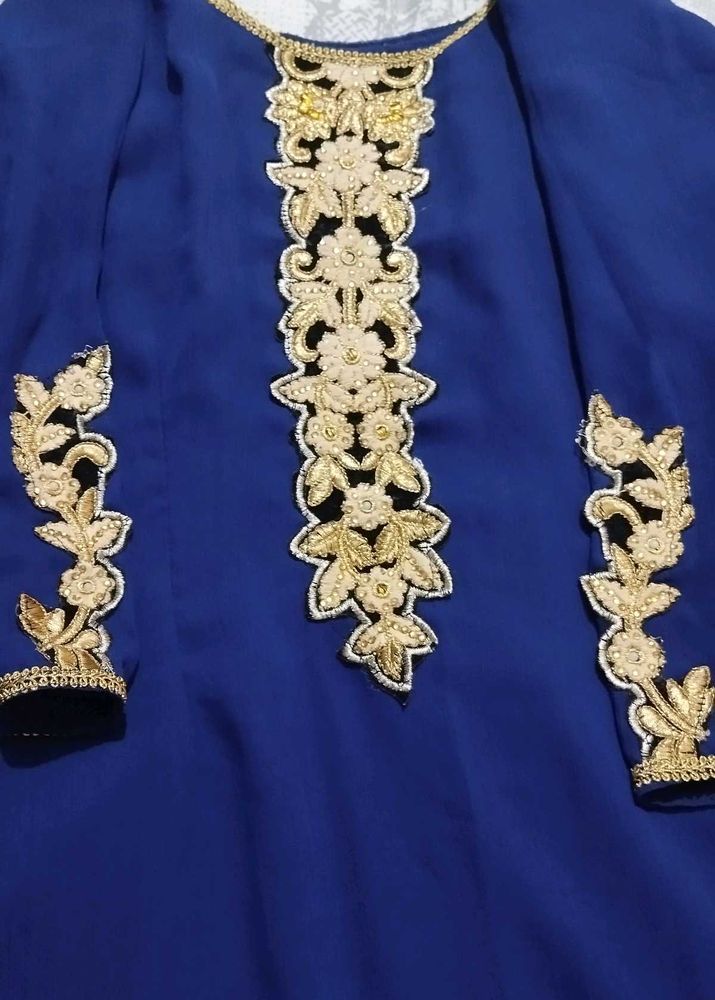 Party Wear Embroidered Suit With Dupatta 💙