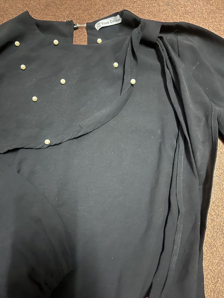 Black Pearl Full Sleeves Top