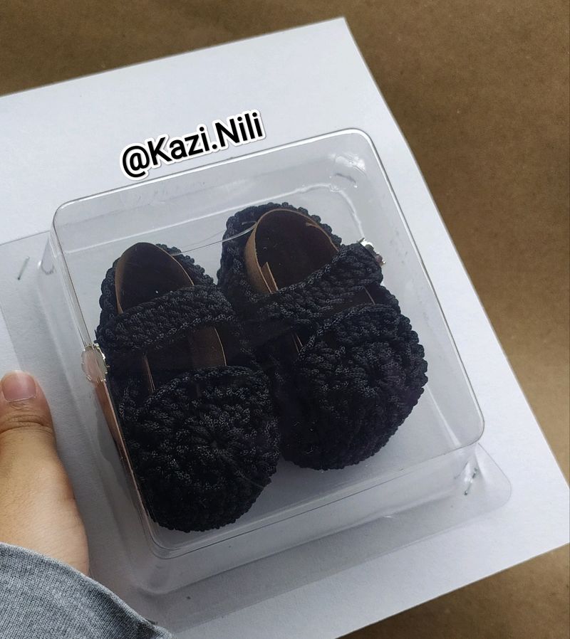 Crochet Baby Shoes Handmade For 3-9 Months