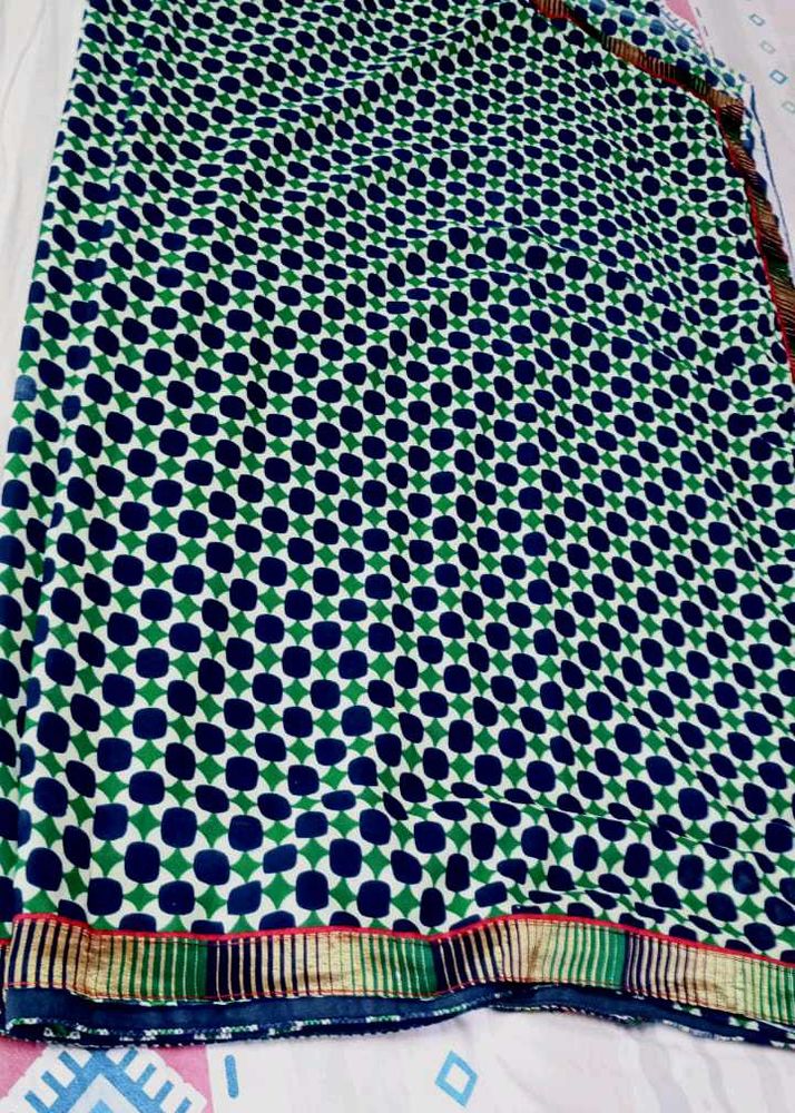 Blue &amp; Green Patterned Saree