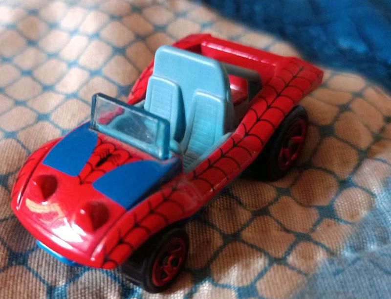 Hot Wheels Spider Mobile