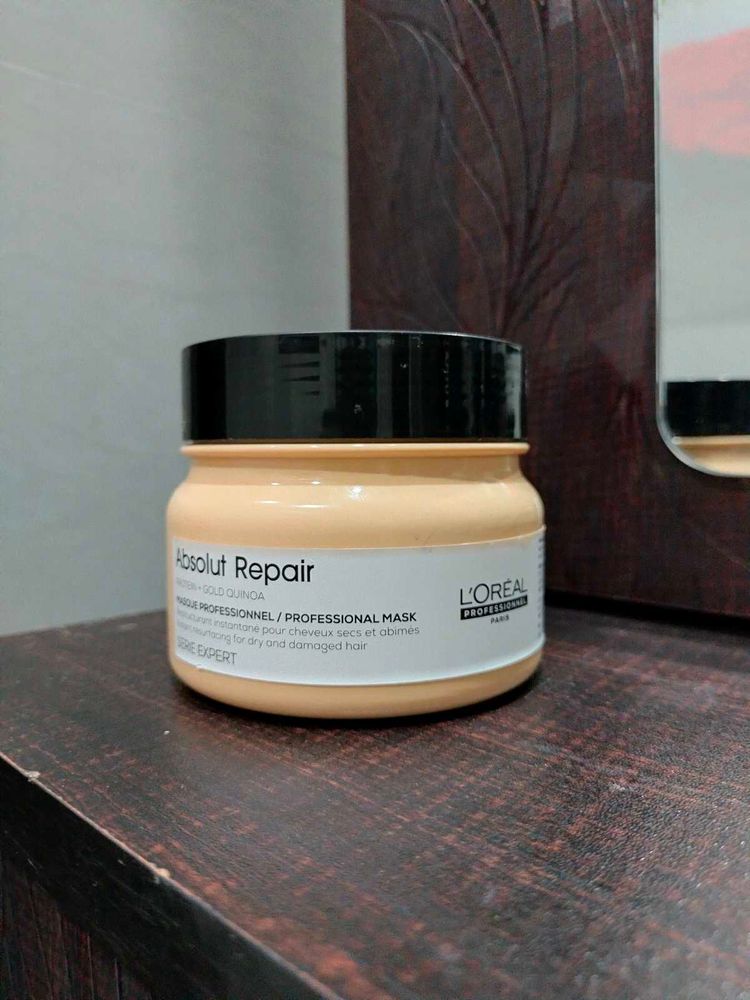 Loreal Paris Absolut Repair Mask.