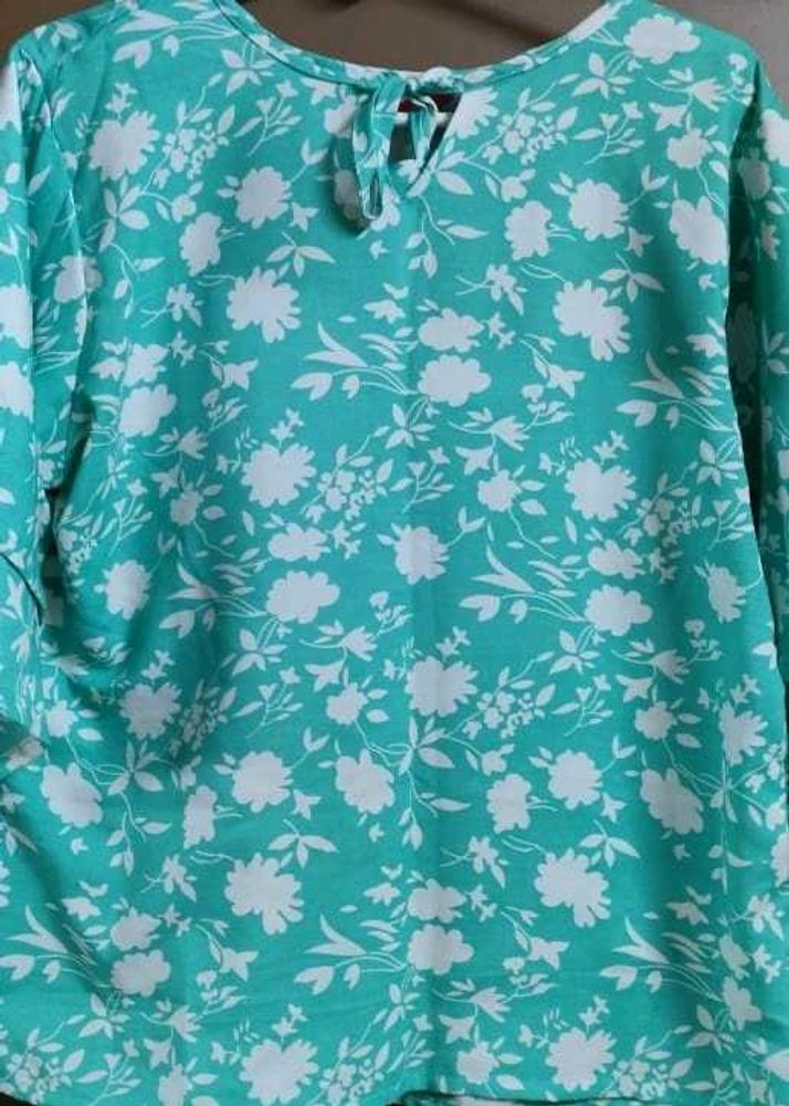 Derifa Casual Layered Printed Top