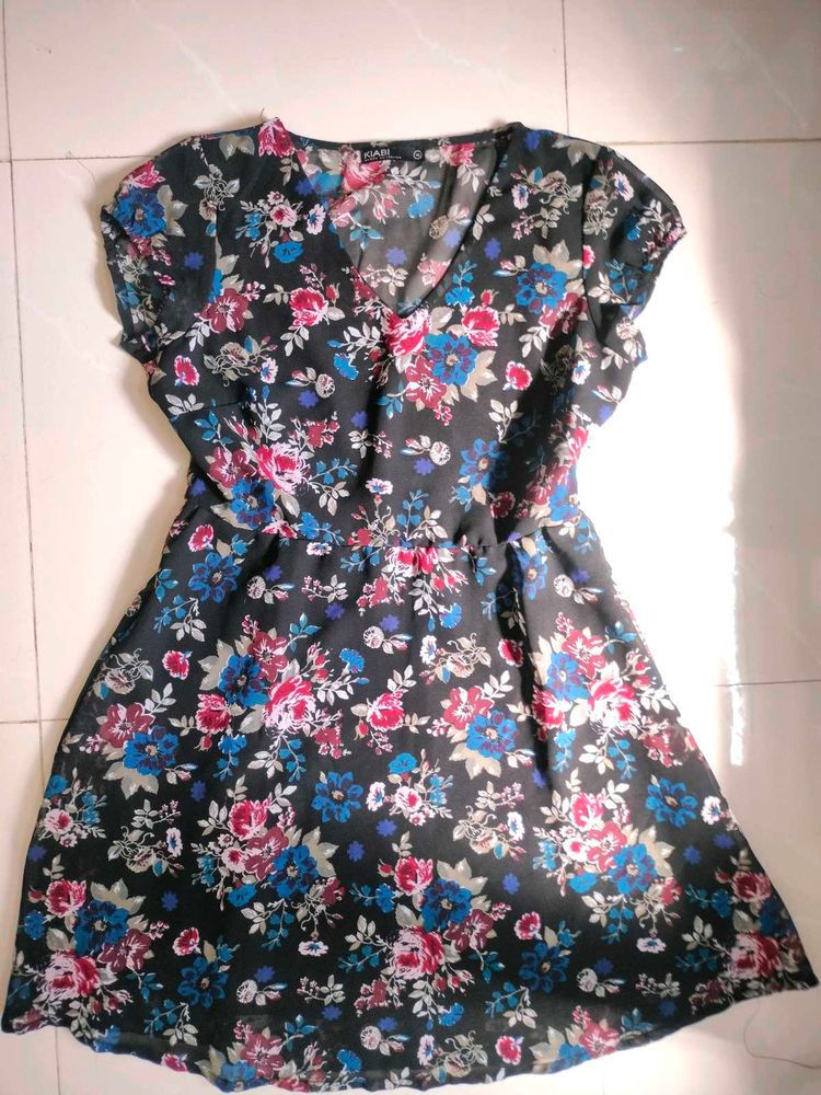 Mini Floral V Neck Pretty Dress For Women