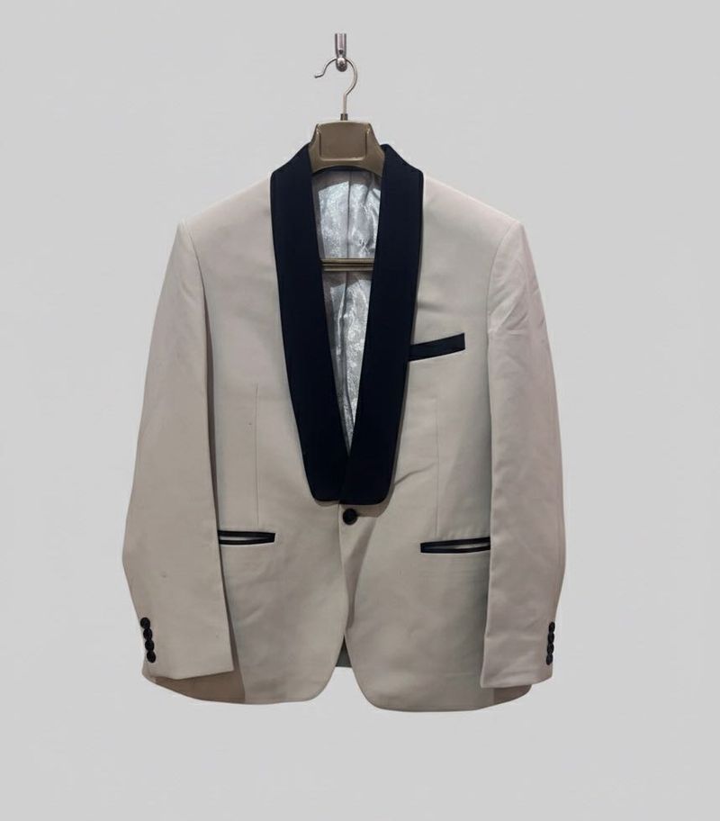 Stylish Off White Blazer