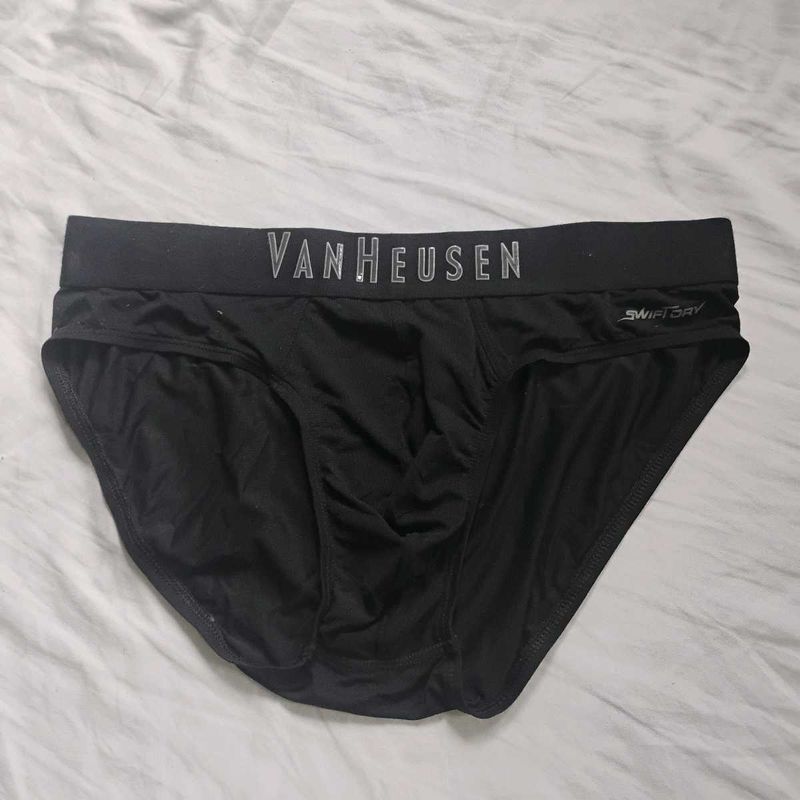 Van Heausen Black Swift Moisture Briefs
