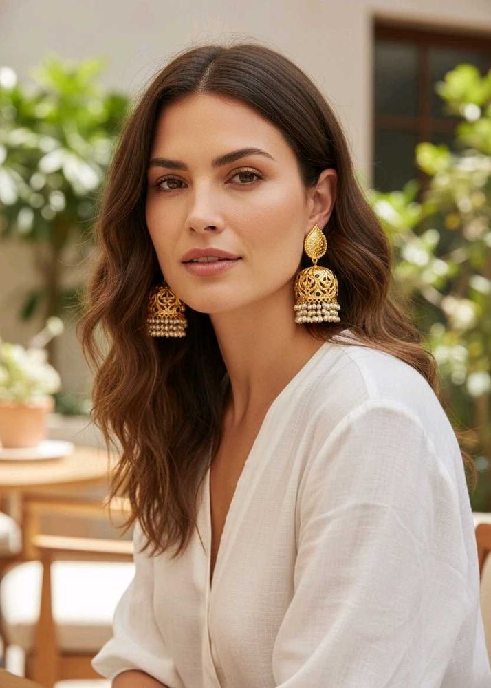 Elegant Gold Jhumka Earrings