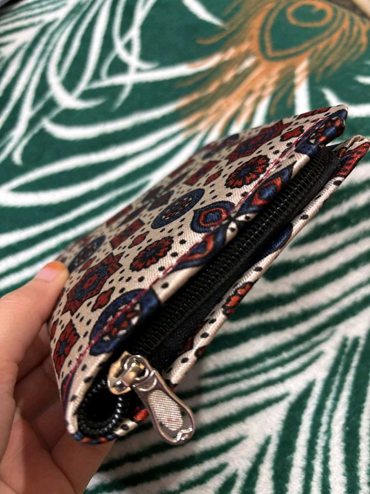 Mushru silk coin wallet