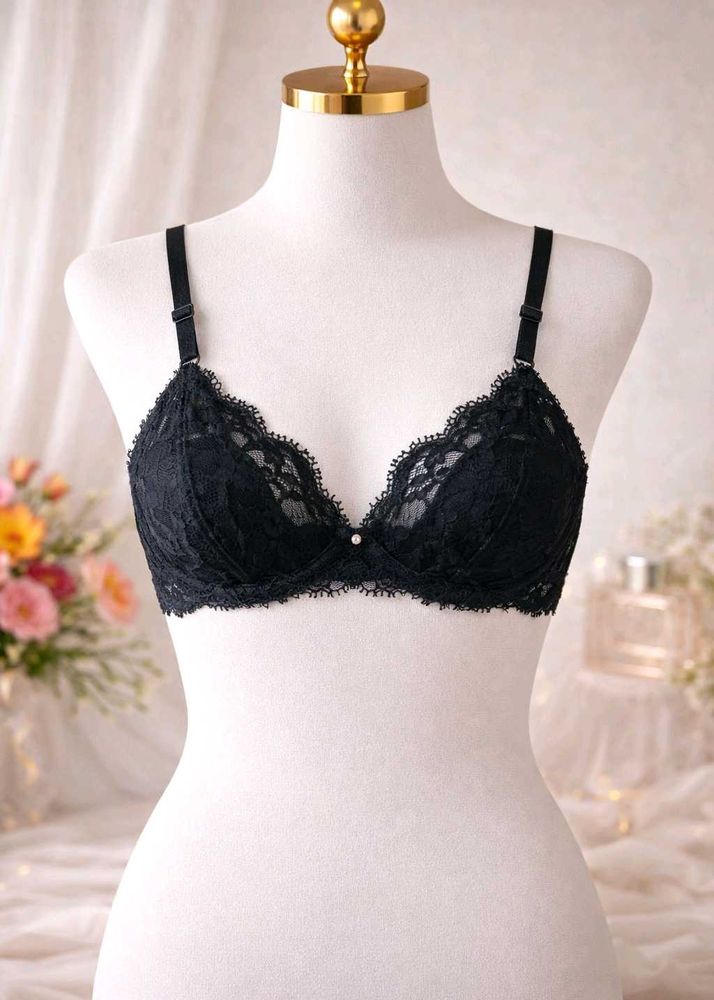 🇳🇿💫🎀Elegant Black Lace Bra