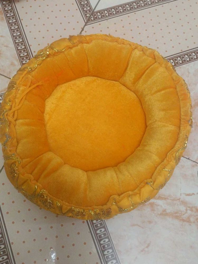 Laddu Gopal Ji Bed